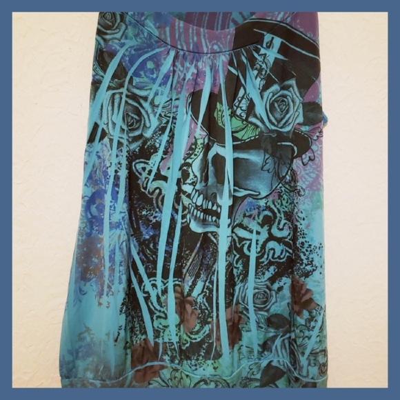 Printed Sleeveless Top - Picture 2 of 2